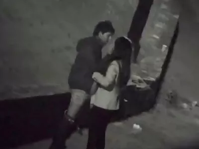 לאפרוחה יהיה זרע עבה על פניה מגבר לאחר סקס איתו. סקס ישראלי עדן