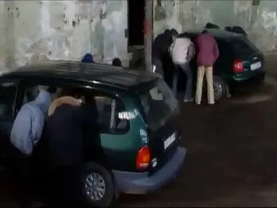יפהפייה מטופחת עם חליבות סקס ישראלי בחוף הים גדולות התנדנדה וזיין עם בחור.